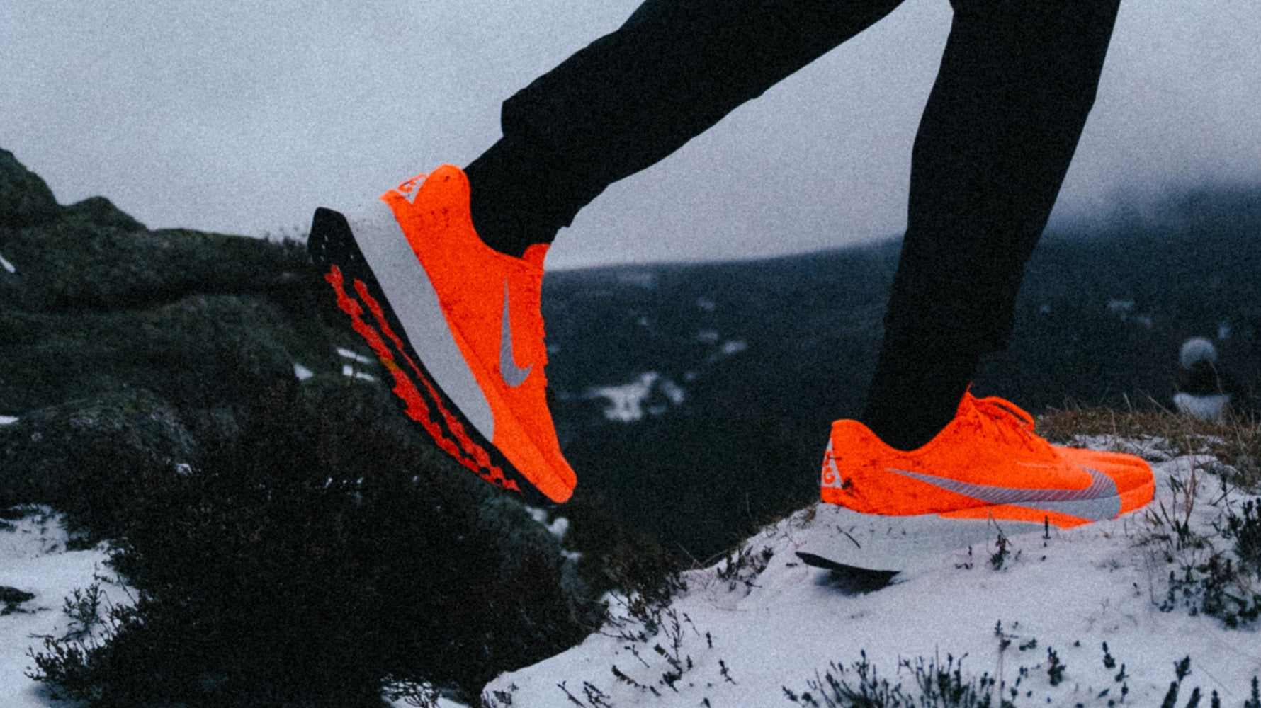 Nike ACG Ultrafly & Lava Loft Jacket