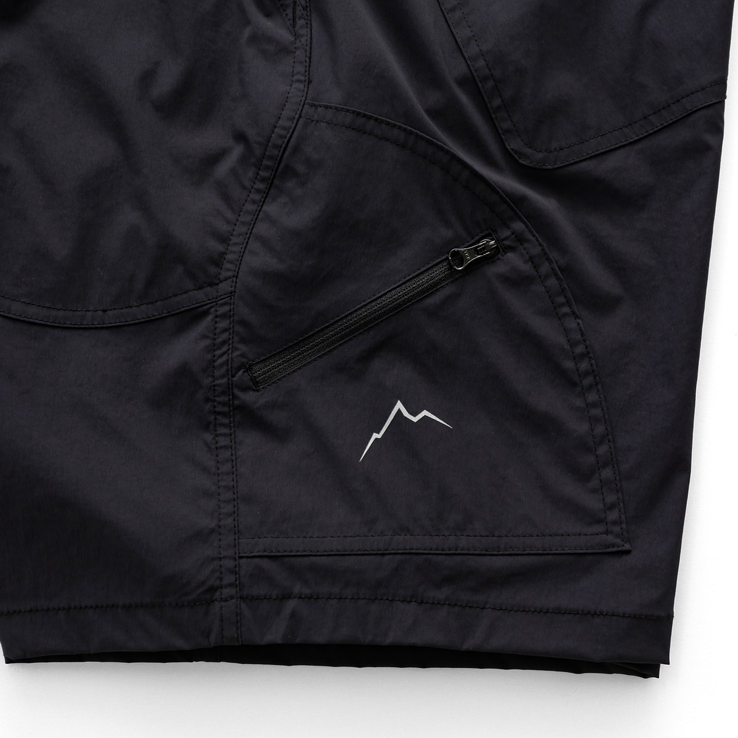 【CAYL】6 pocket hiking shorts 6 Pocket Hiking Shorts in Olive ~ Windthrow