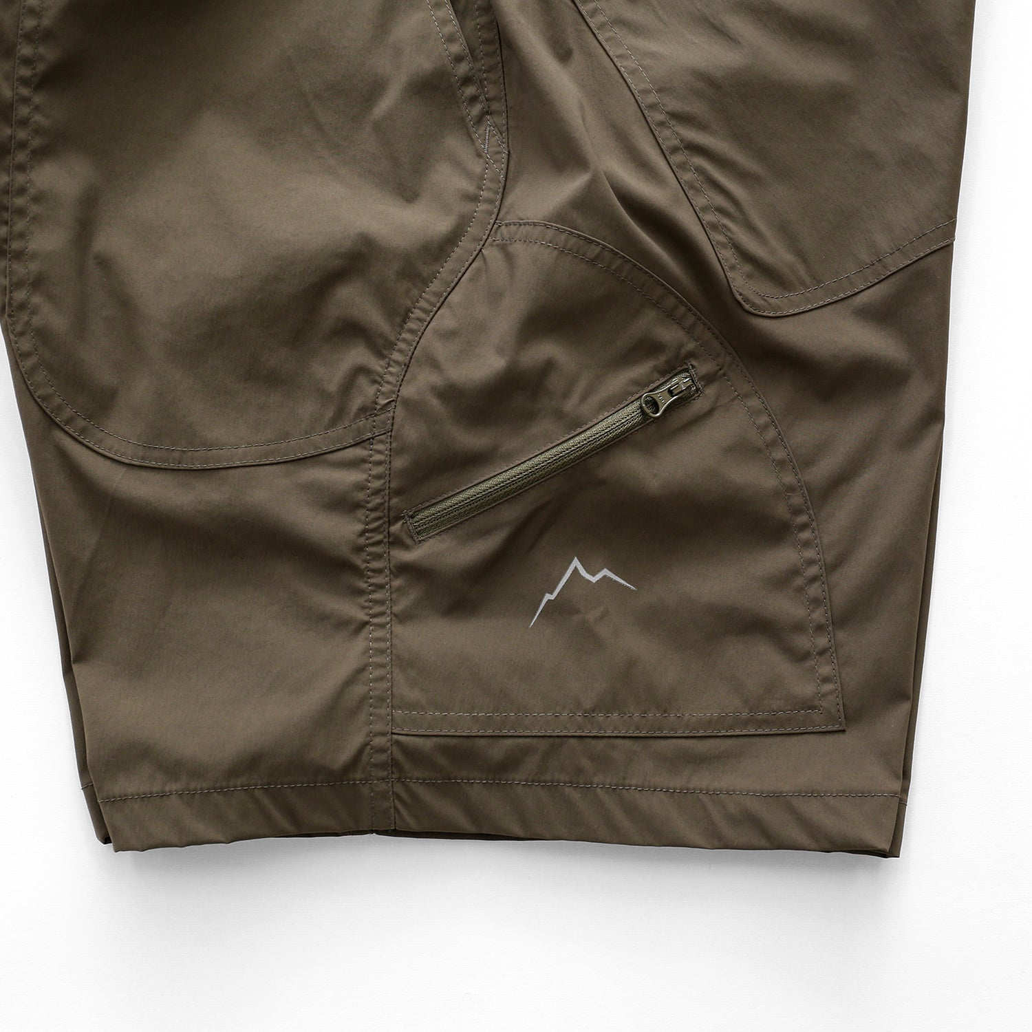 【CAYL】6 pocket hiking shorts 6 Pocket Hiking Shorts in Olive ~ Windthrow
